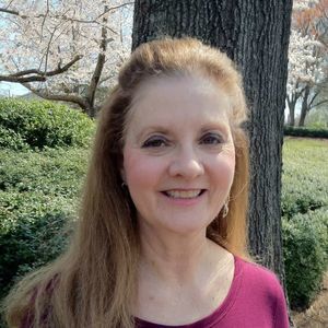 Meet your Posher, Deborah